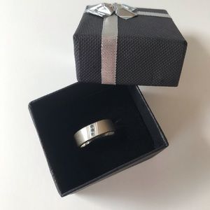 NWOT  Sterling silver ring size 9